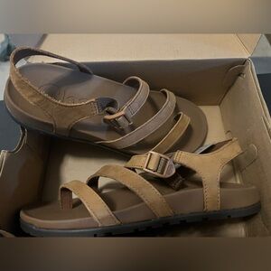 Women's Brown Strappy Sandals